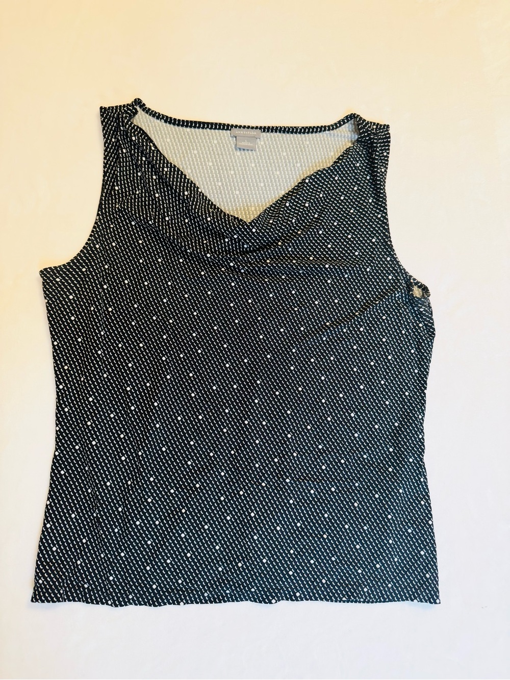 Ann Taylor Women’s Sleeveless Black & White Dotted Cowl Neck Top